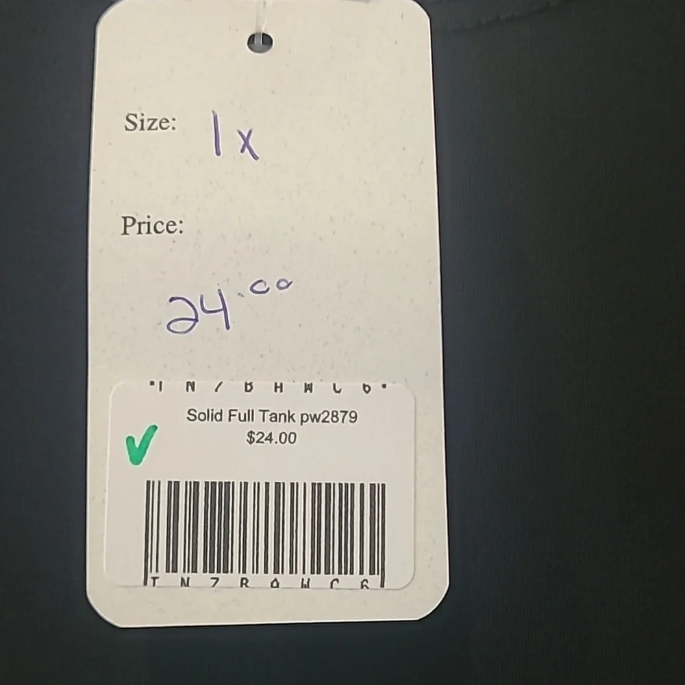 NWT Black Full Tank Top Size 1X - Picture 5 of 6